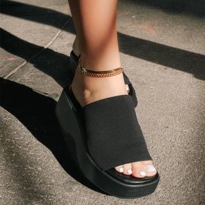 Steve Madden Slinky30 BLACK